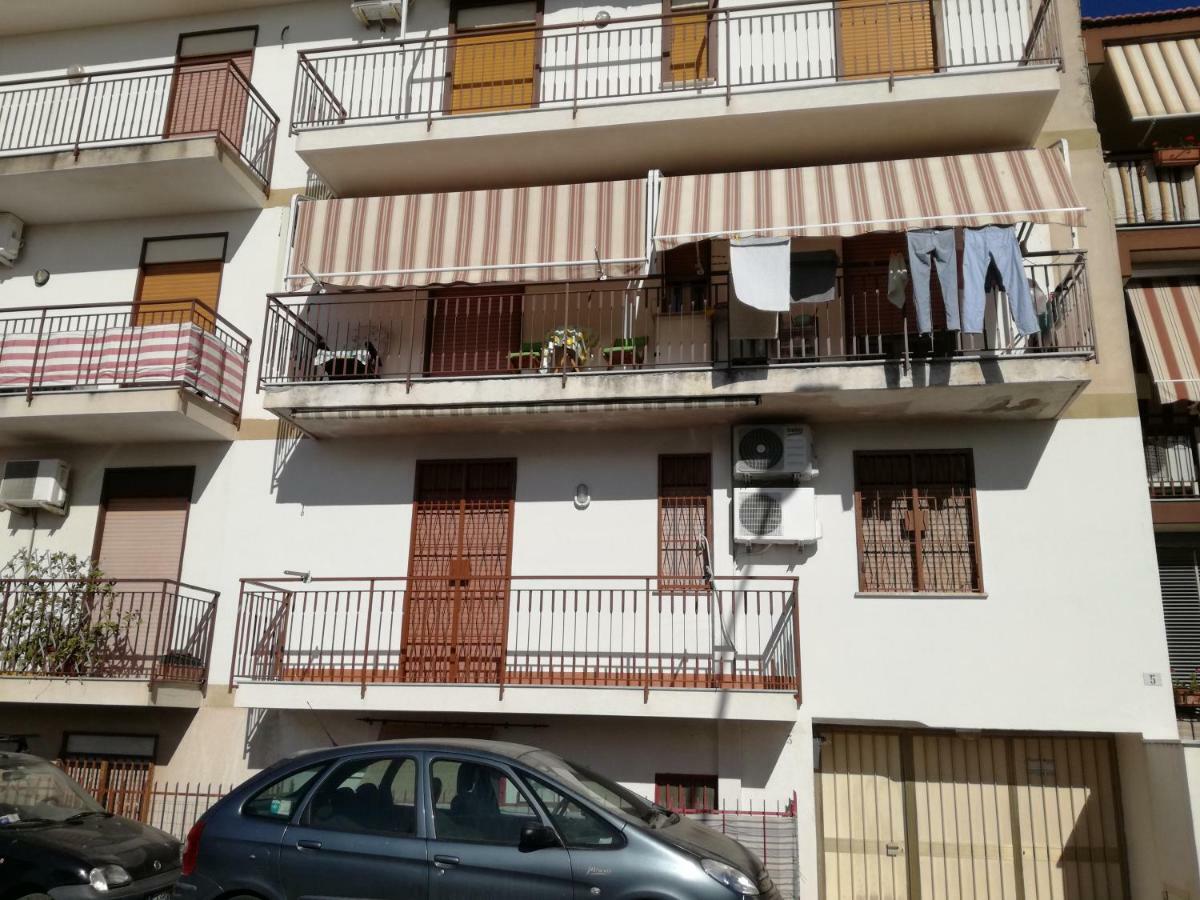 Sunset Flat Apartment Isola delle Femmine Luaran gambar